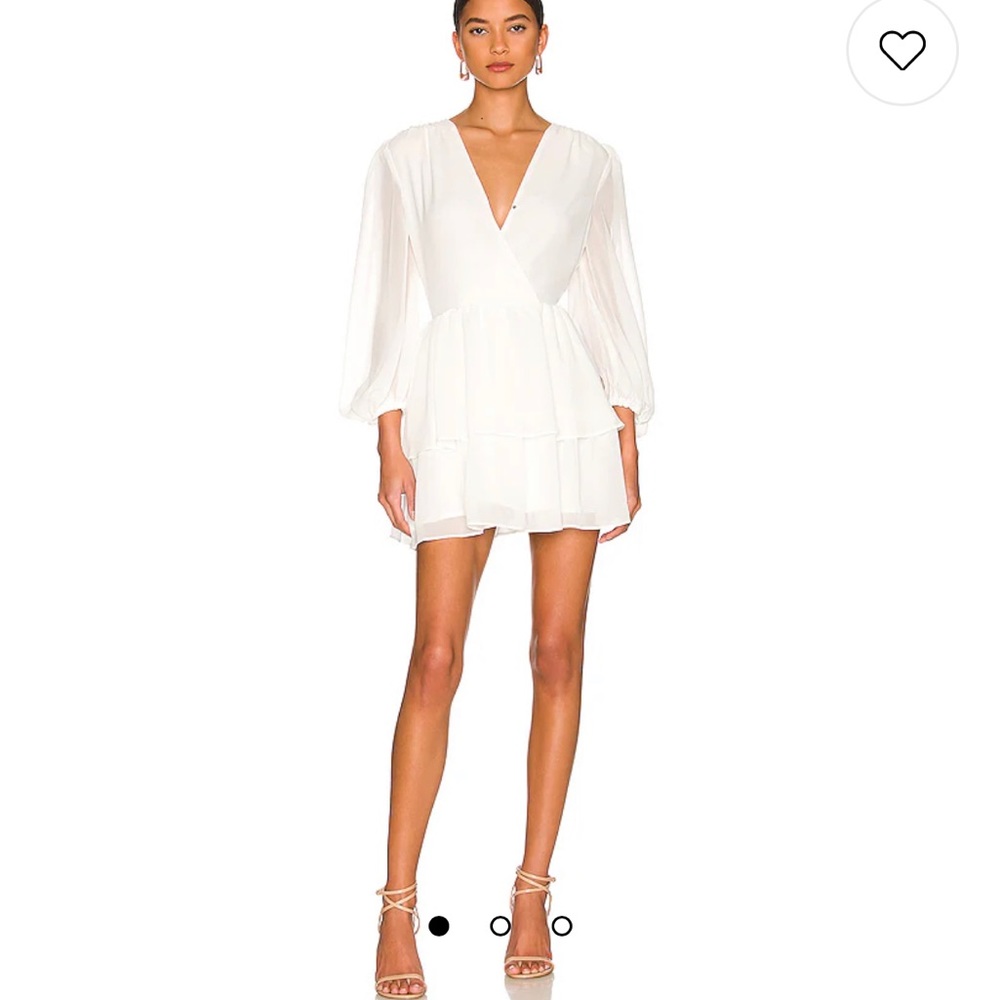Float White Dress From Revolve, Size 6 - image 1